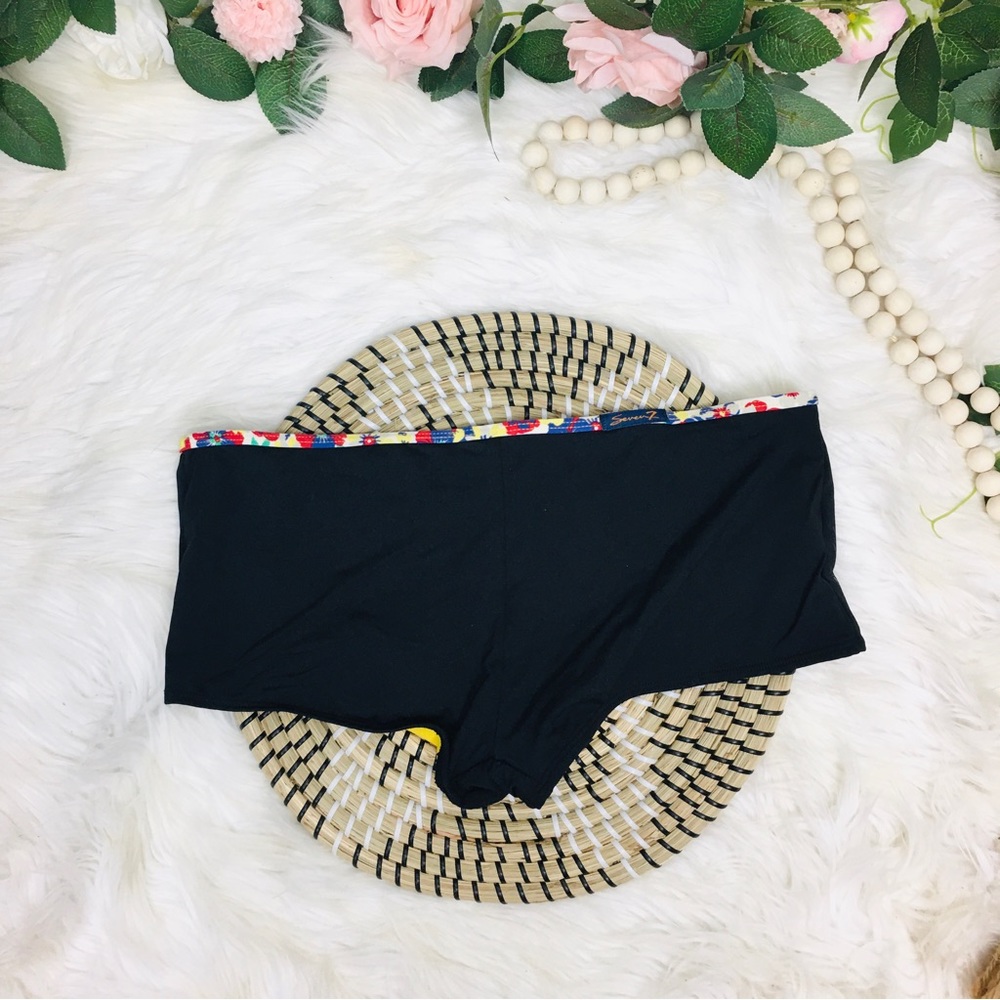 Seven 7 Bikini Bottoms Swim Shorts size Large Black
